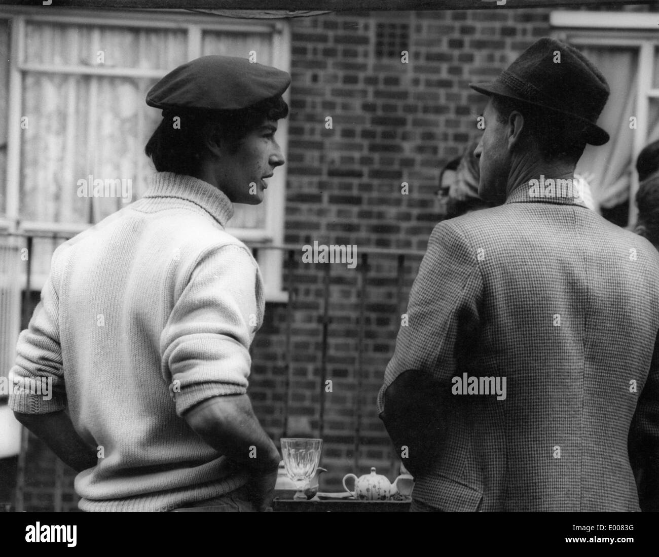 The Portobello Road in London, 1967 Stock Photo Alamy