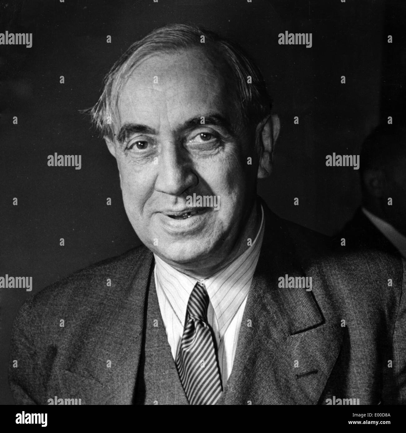 Ernst reuter hi-res stock photography and images - Alamy
