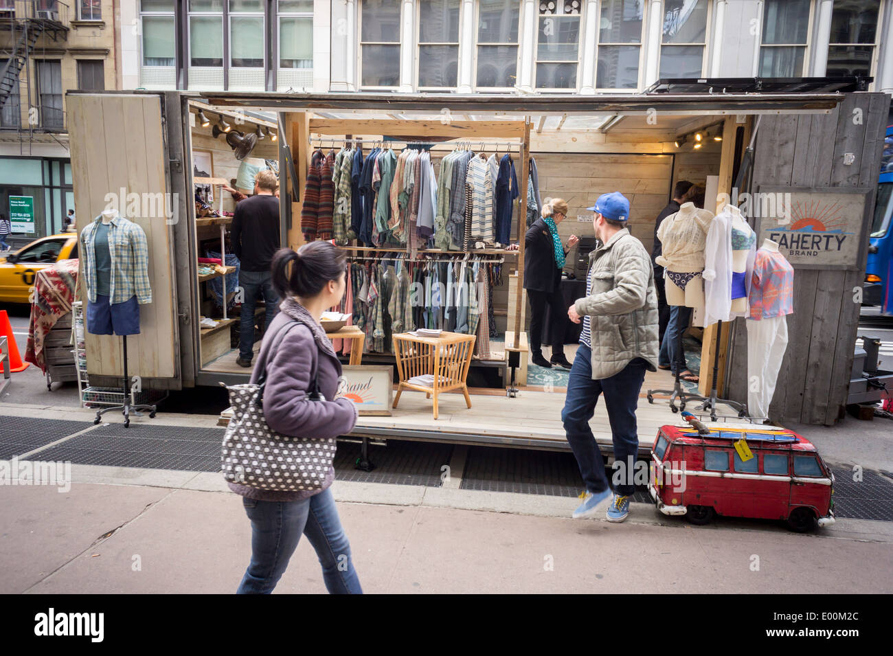 Soho pop up hi-res stock photography and images - Alamy