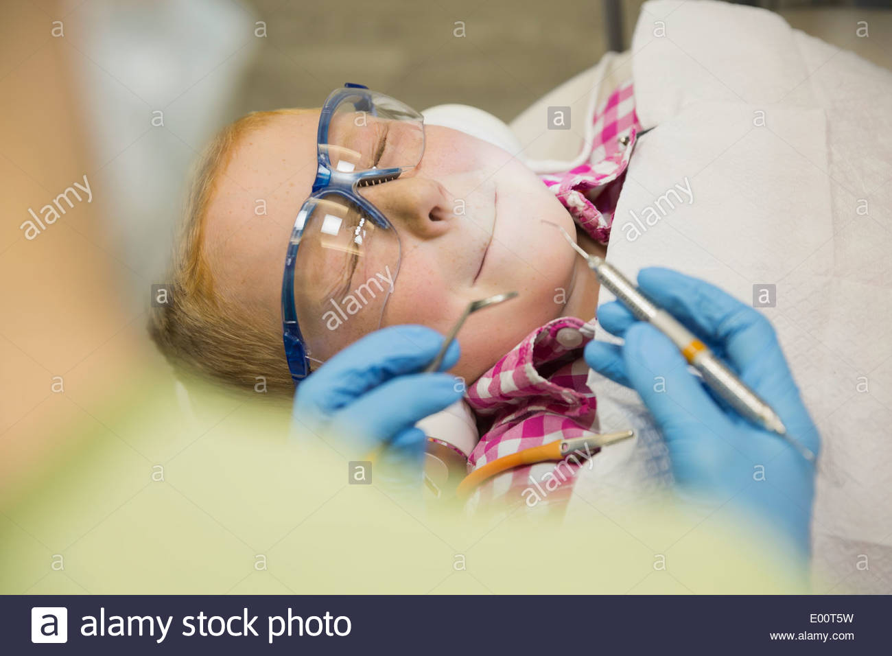 boy-refusing-to-have-teeth-cleaned-stock-photo-alamy