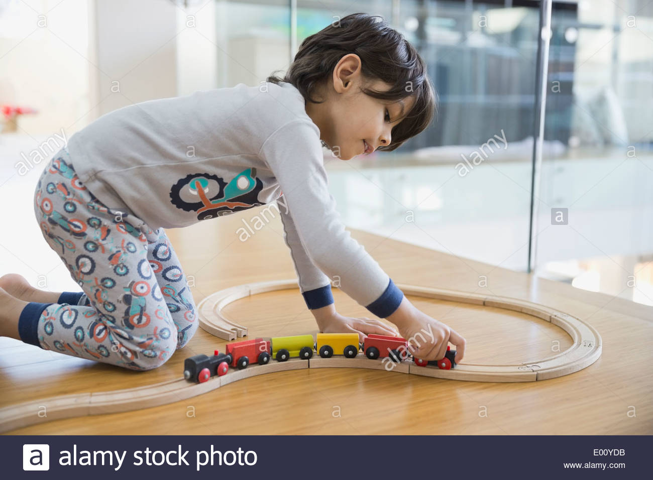 Boy playing hi-res stock photography and images - Alamy