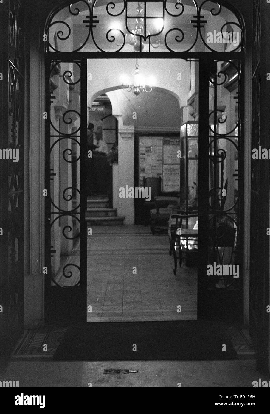 Entrance of a hotel in Paris, 1962 Stock Photo