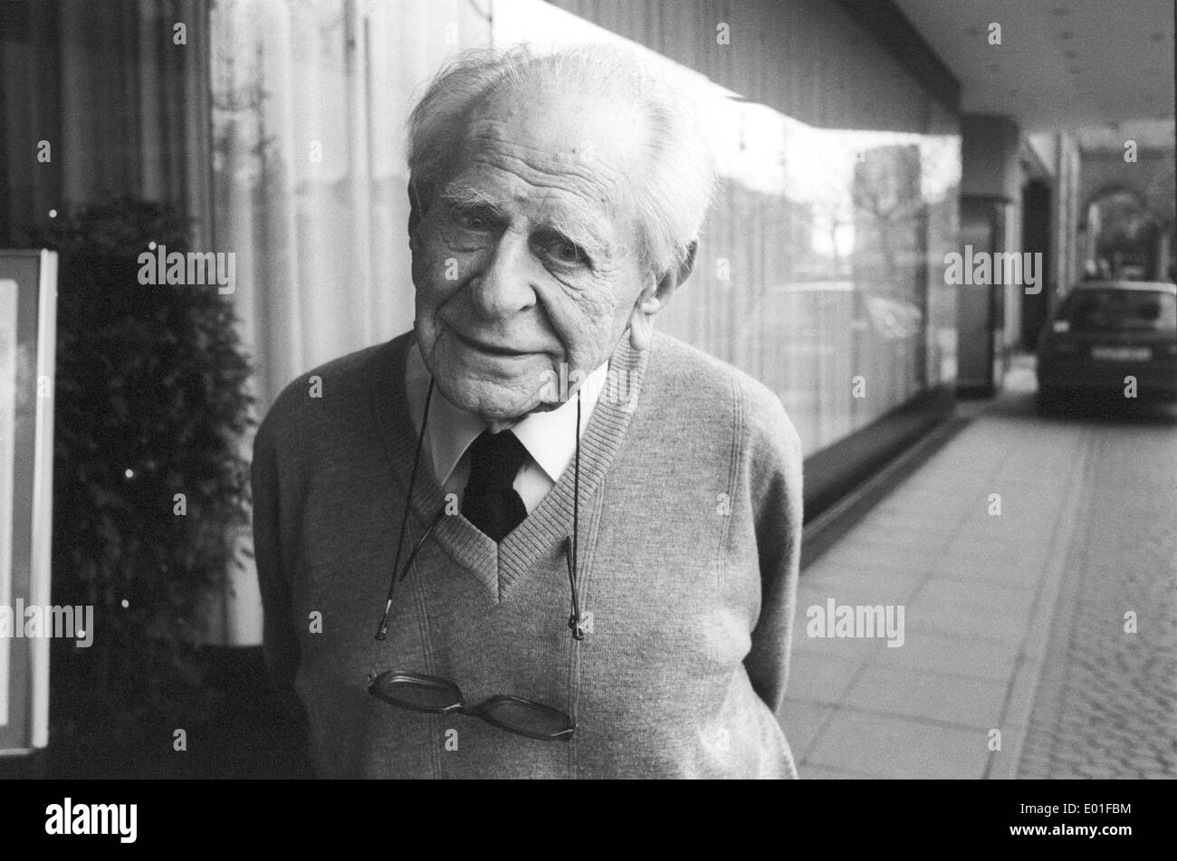 Sir Karl Popper Stock Photo