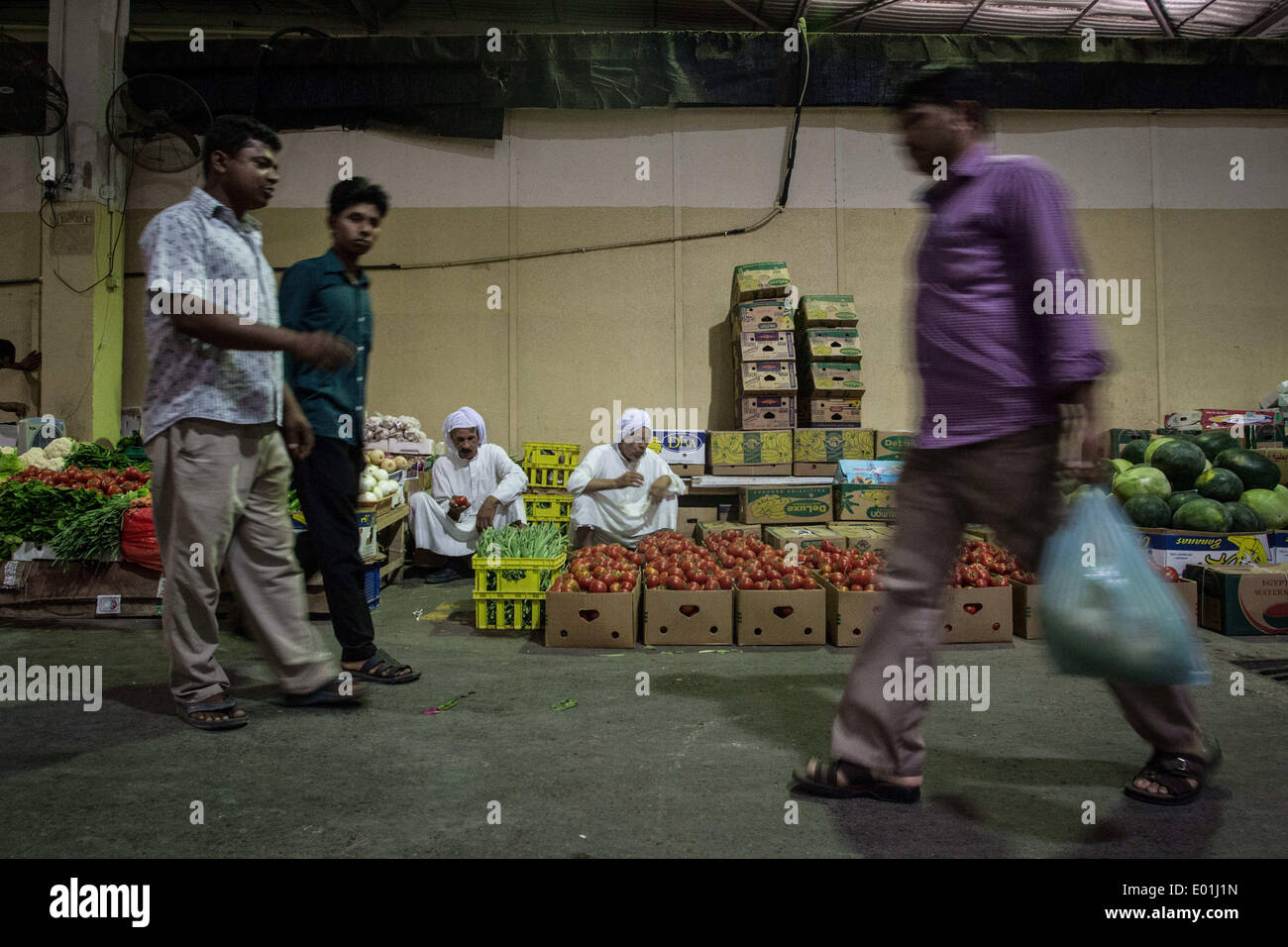 Manama bahrain fish market fish hires stock photography and images Alamy