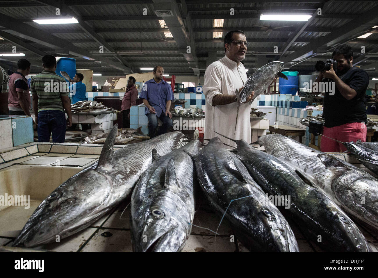 Manama bahrain fish market fish hires stock photography and images Alamy