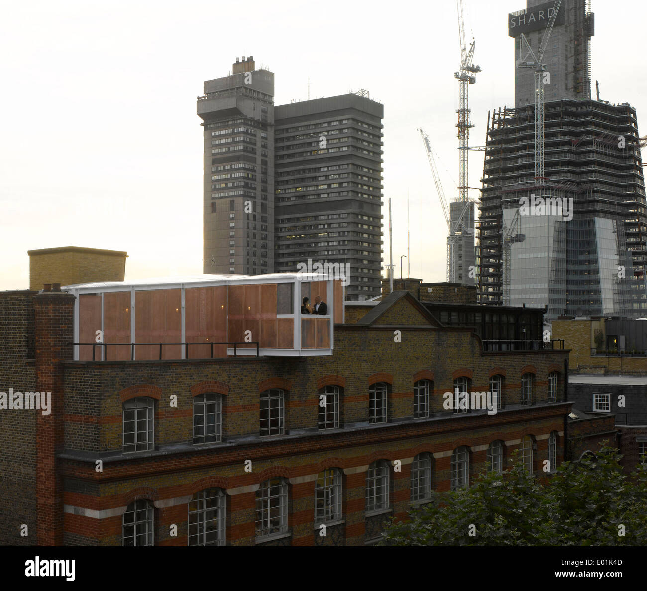 Skyroom seen in front of the Shard being built Stock Photo