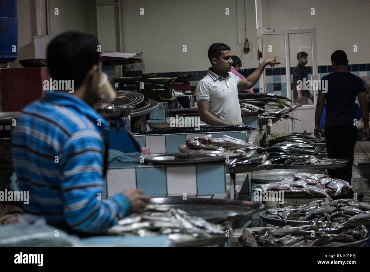Bahrain fish market hires stock photography and images Alamy