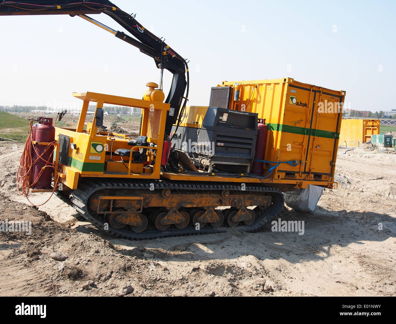 Liebherr SR714 welding tractor at Hoofddorp welding gaspipes Stock