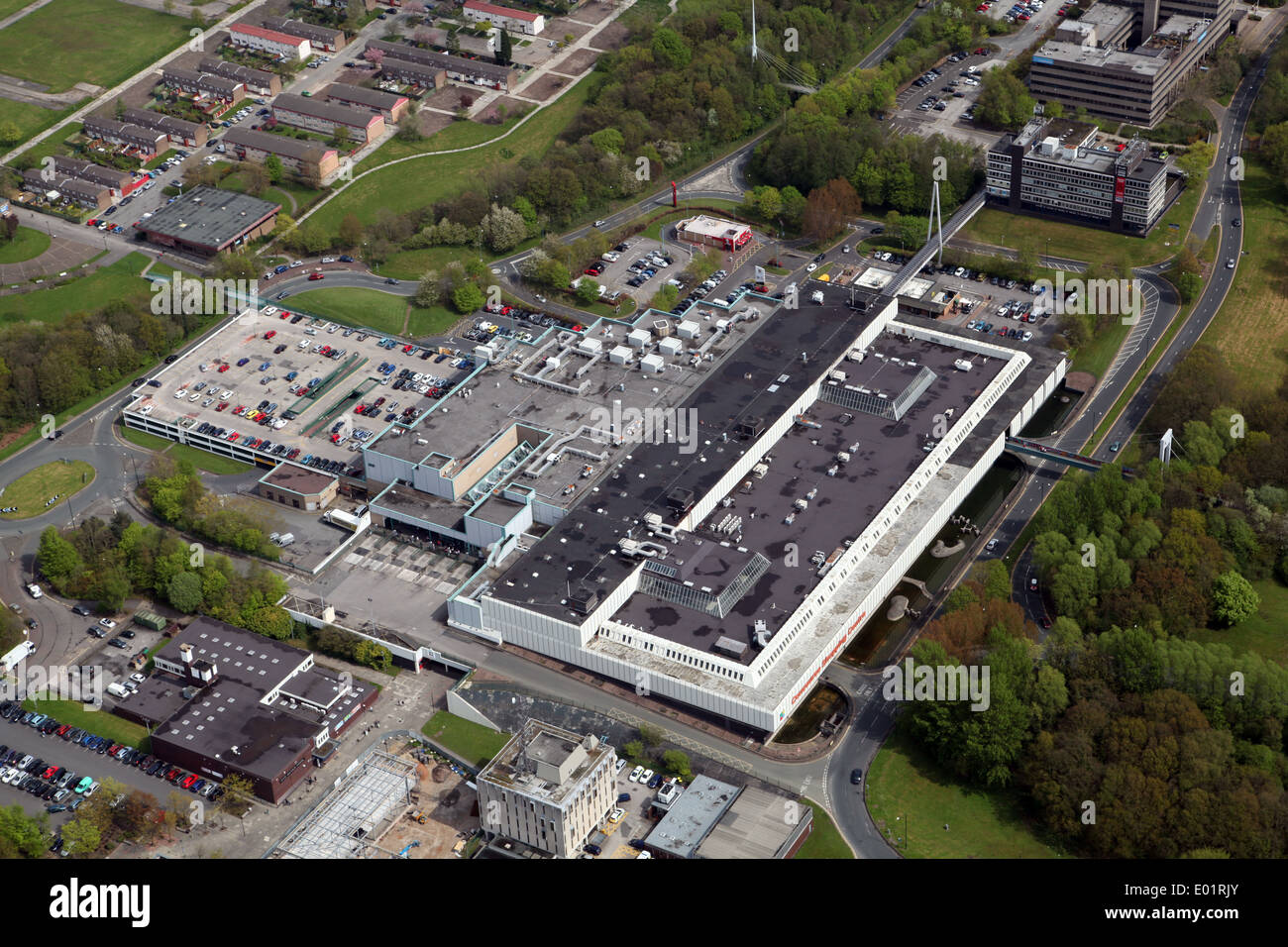 Skelmersdale shopping centre hires stock photography and images Alamy