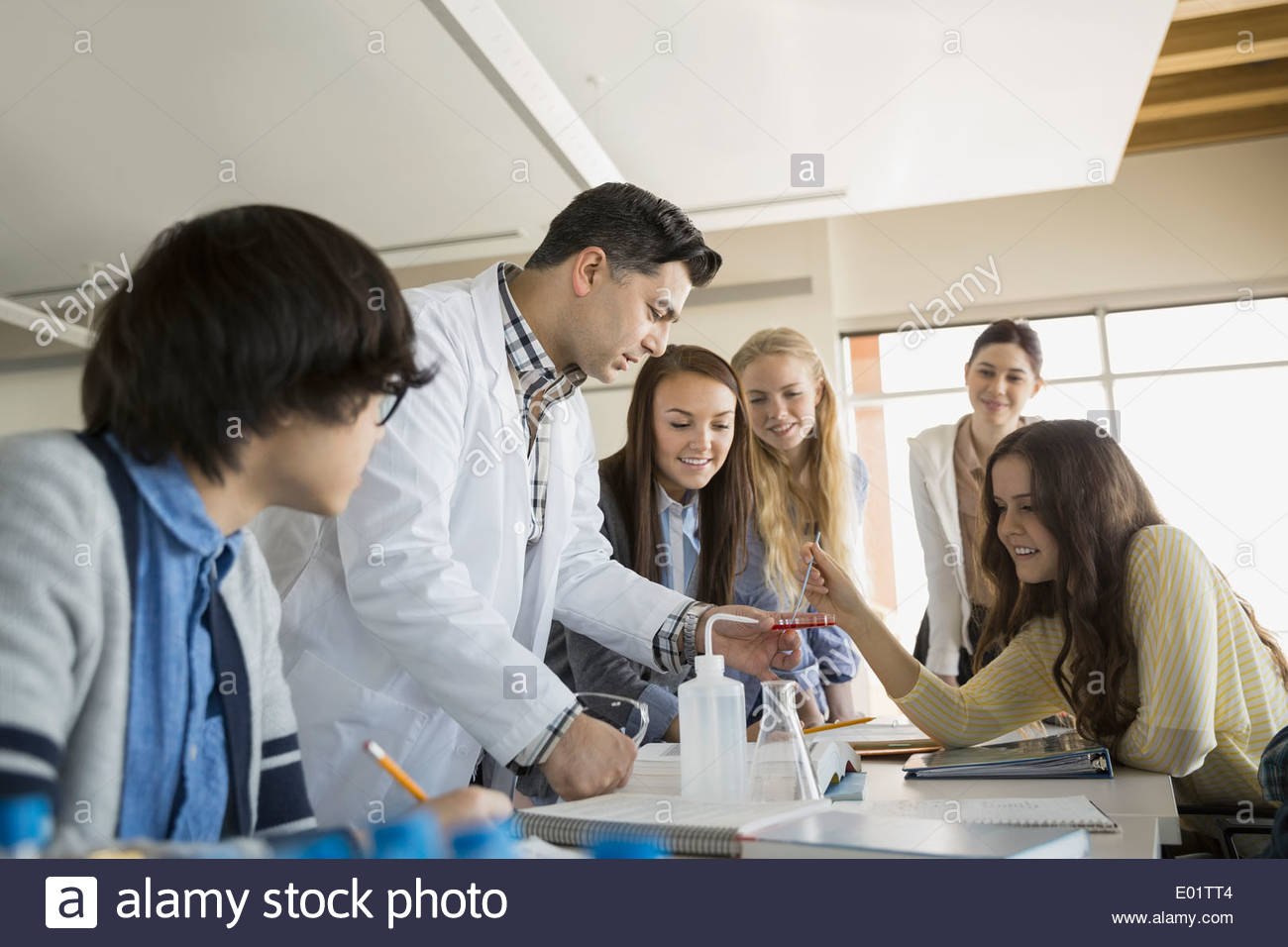 High school girl experiment hires stock photography and images Alamy