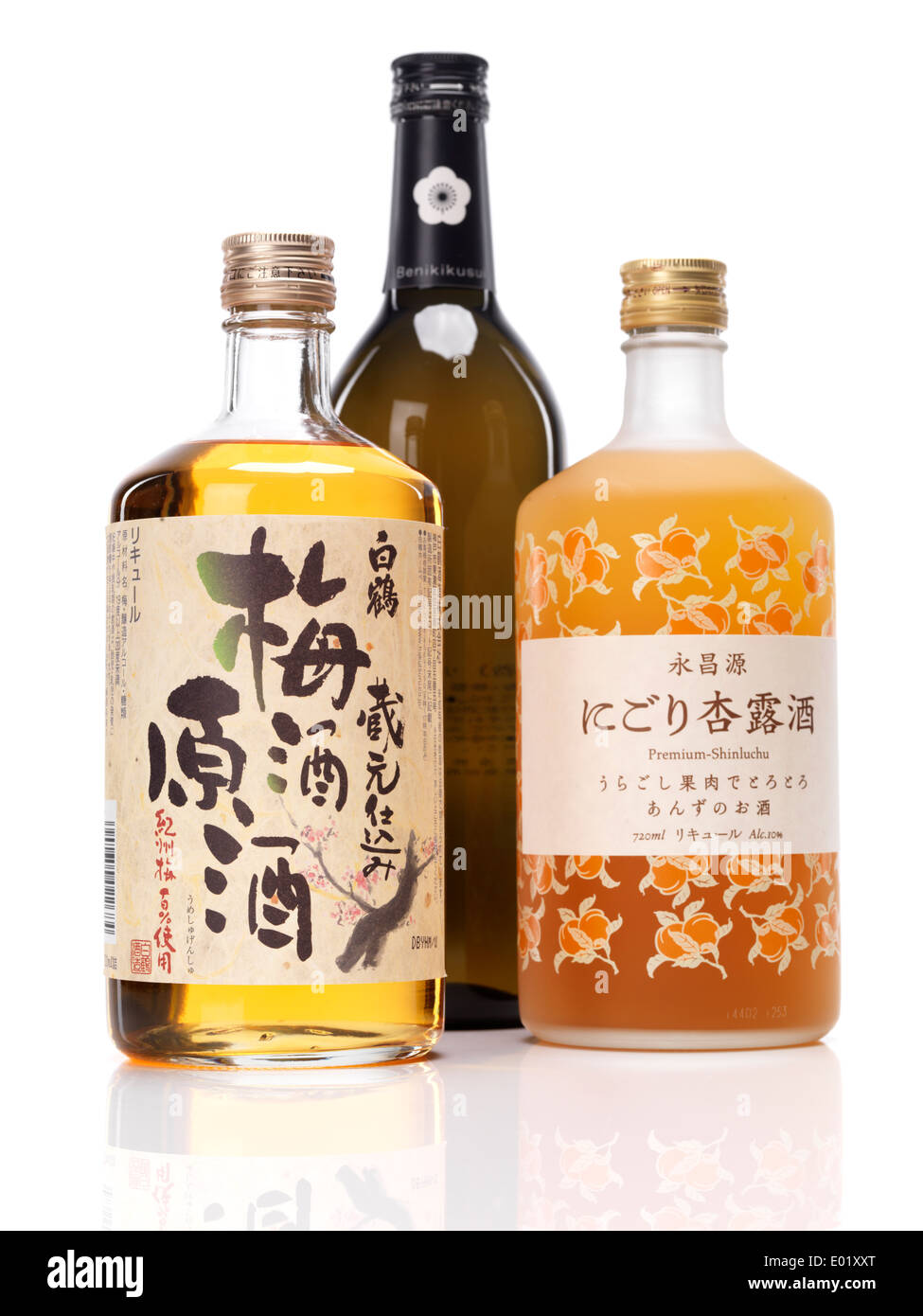 Japanese sweet sake bottles, White crane plum wine umeshu, benikikusui