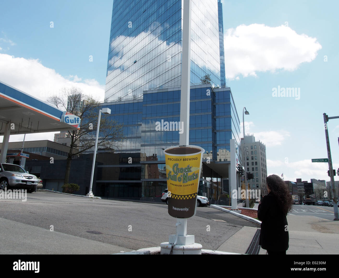 Gulf gas station sign hires stock photography and images Alamy