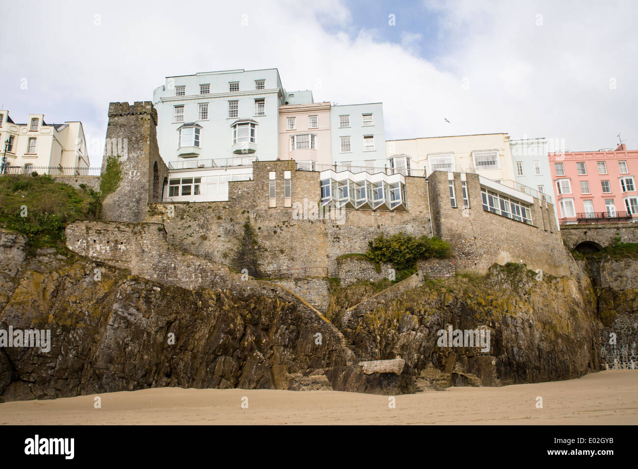 Beach front houses at Tenby, Pembrokeshire, West Wales Stock Photo Alamy