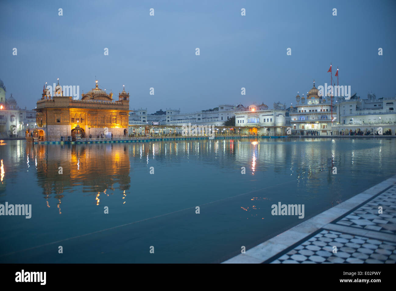 India- Punjab: Amritsar : the golden temple or Harmandir Sahib Stock Photo - Alamy India- Punjab: Amritsar : the golden temple or Harmandir Sahib Stock Photo - Alamy