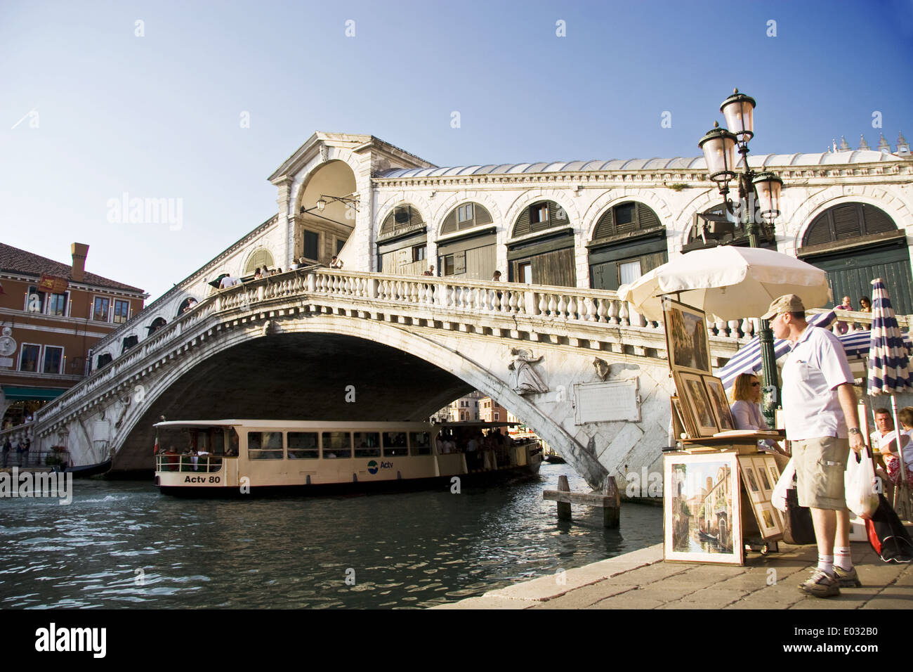 Rialto bridge, Venice Stock Photo Alamy