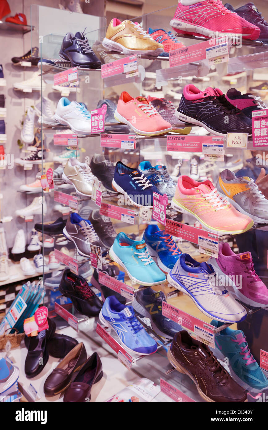 reebok shoes store