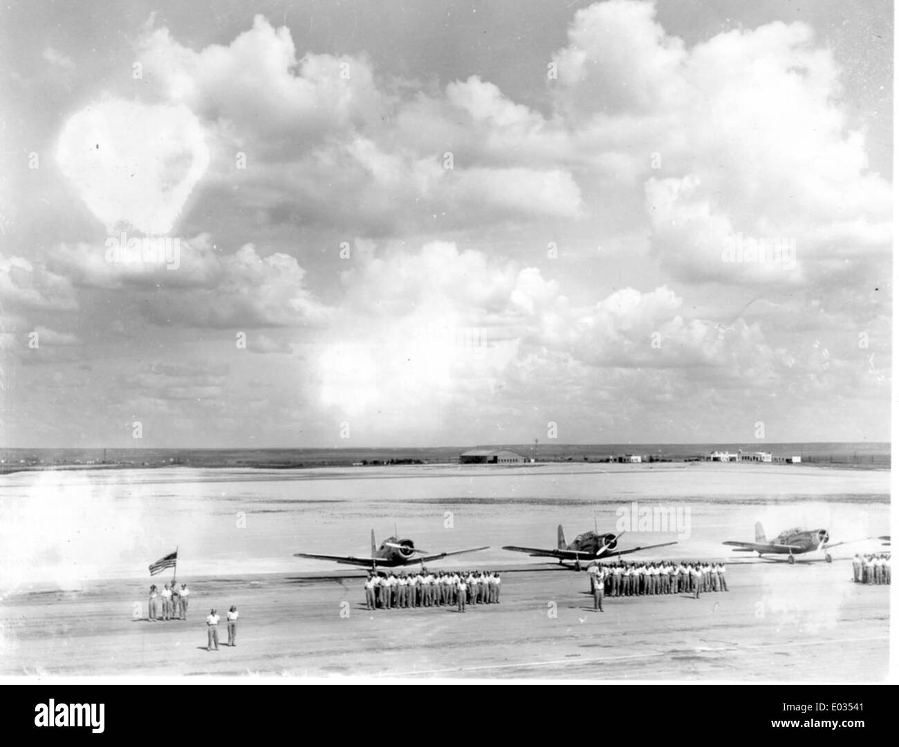 Wasp female pilots wwii Black and White Stock Photos & Images - Alamy