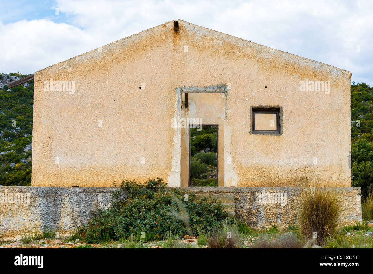 Old abandoned stone house ruins in Greece after an earthquake Stock ...
