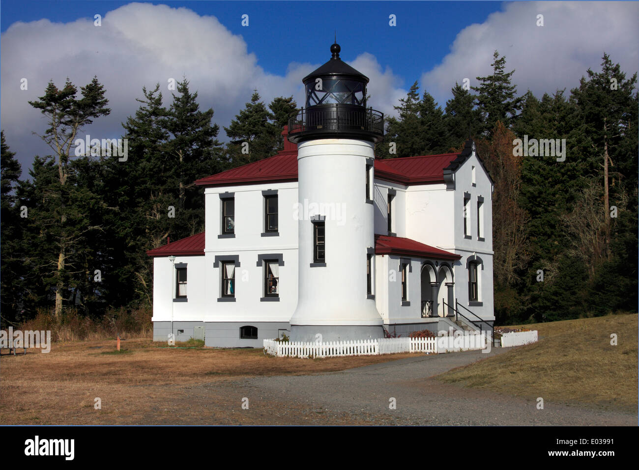Photo of the Admiralty Head Lighthouse, Fort Casey State Park, Coupeville, Whidby Island, Washington, USA Stock Photo