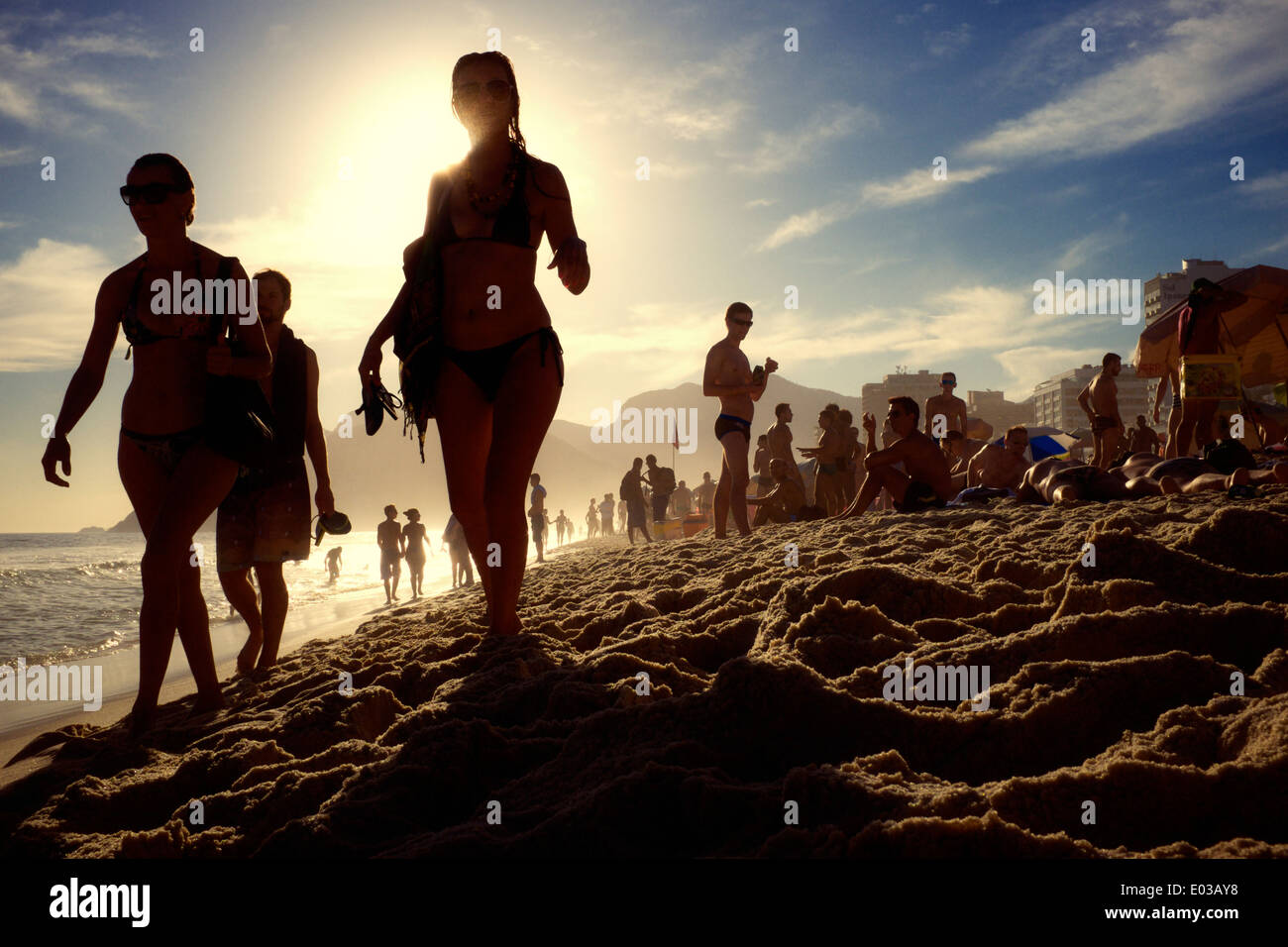 RIO DE JANEIRO, BRAZIL - FEBRUARY 21, 2014: Silhouettes of men and