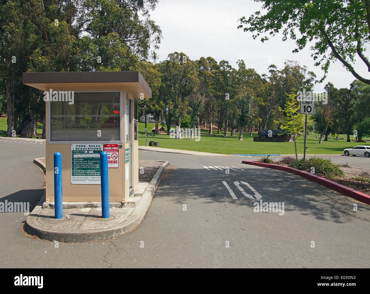 Blue Rock Springs Park entrance, Vacaville, California USA Stock Photo