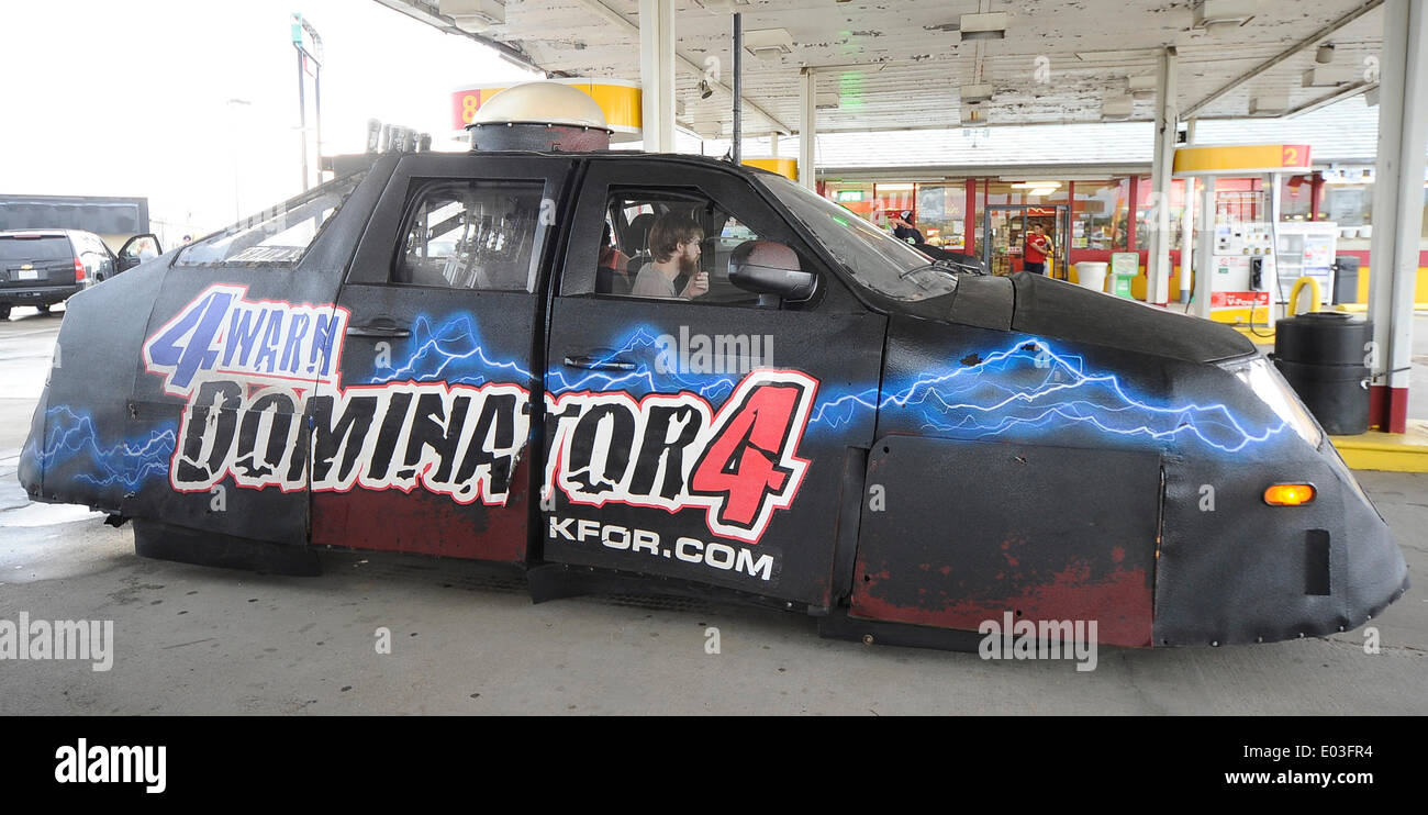 Usa. 27th Apr, 2014. Meteorologist and Extreme Storm Chaser Reed Timmer with his Dominator 3 storm chase car gets ready to chase some tornados.Photo by Gene Blevins/LA DailyNews/ZumaPress © Gene Blevins/ZUMAPRESS.com/Alamy Live News Stock Photo