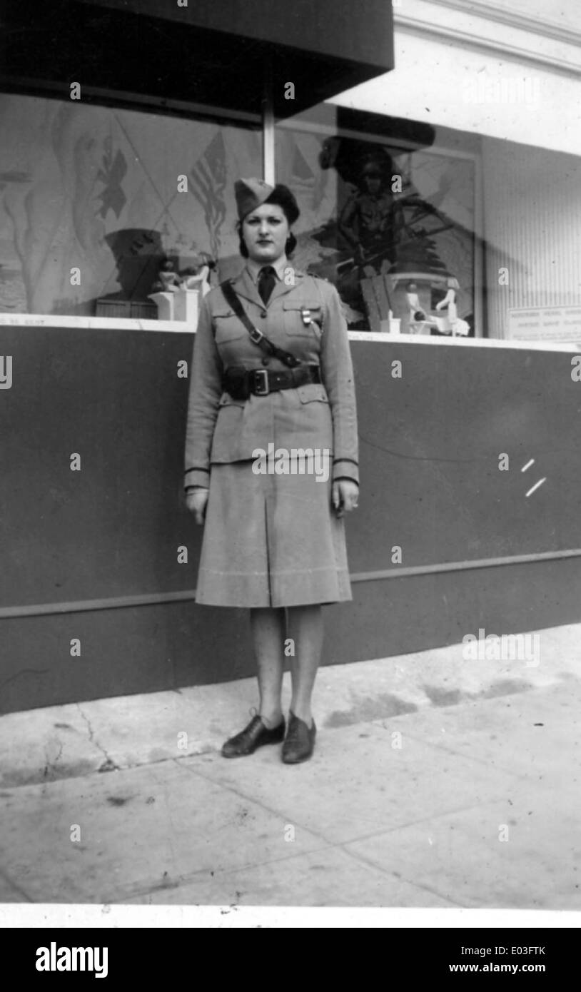 Female navy officer in uniform Black and White Stock Photos & Images ...