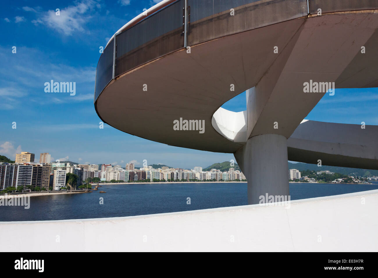 Niteroi Contemporary Art Museum (Museu de Arte Contemporanea de Niteroi-MAC) designed by Oscar Niemeyer, Rio de Janeiro, Brazil Stock Photo