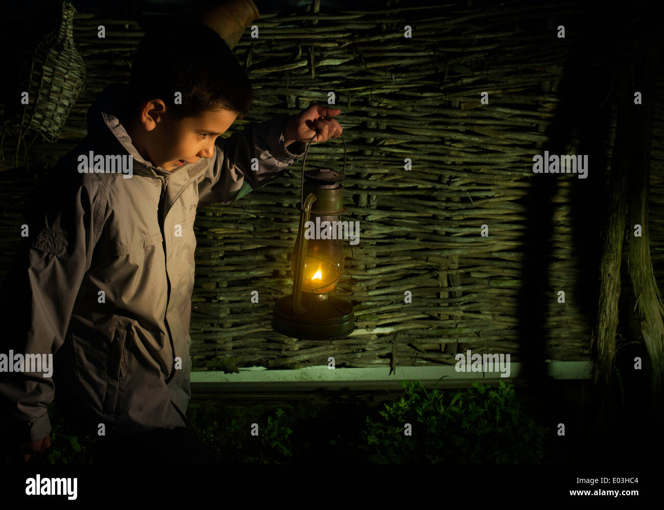 Child night sky hi-res stock photography and images - Alamy