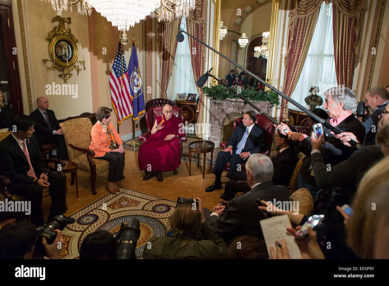 US Speaker of the House John Boehner and Minority Leader Nancy Pelosi meet with the Dalai Lama March 6, 2014 in Washington, DC. Stock Photo