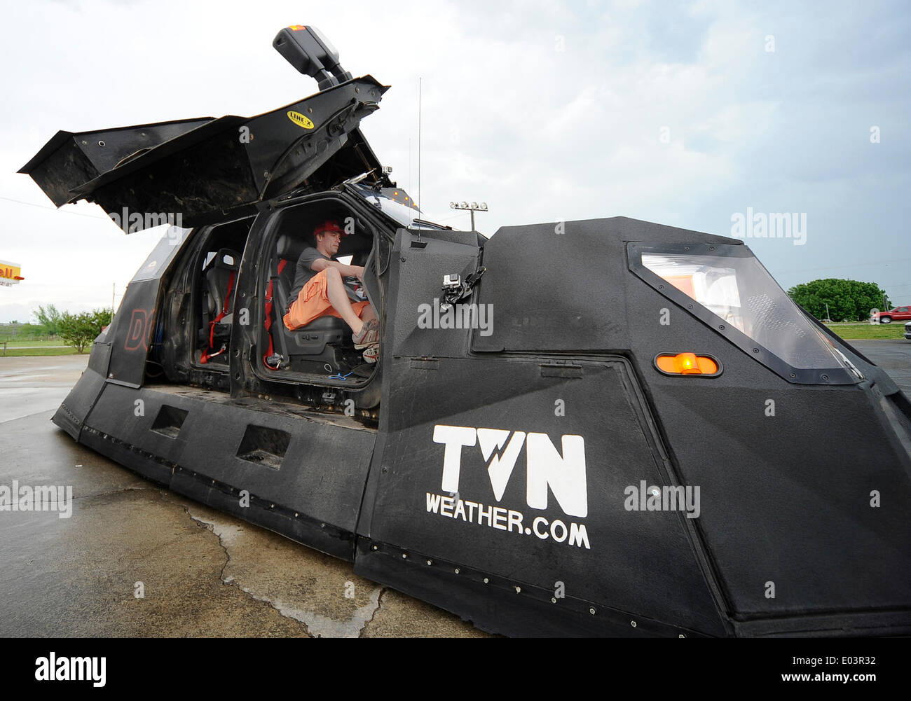 Usa 27th Apr 2014 Meteorologist And Extreme Storm Chaser Reed Timmer 