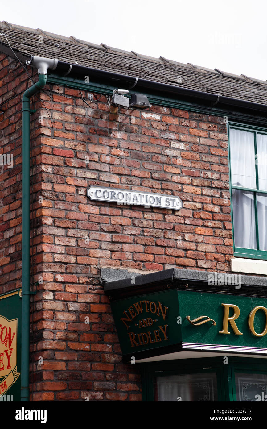 Longest running television soap hires stock photography and images Alamy