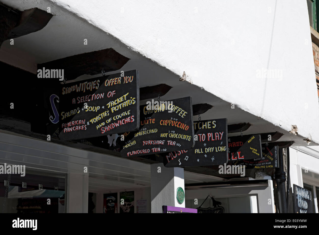 Cafe signs hires stock photography and images Alamy