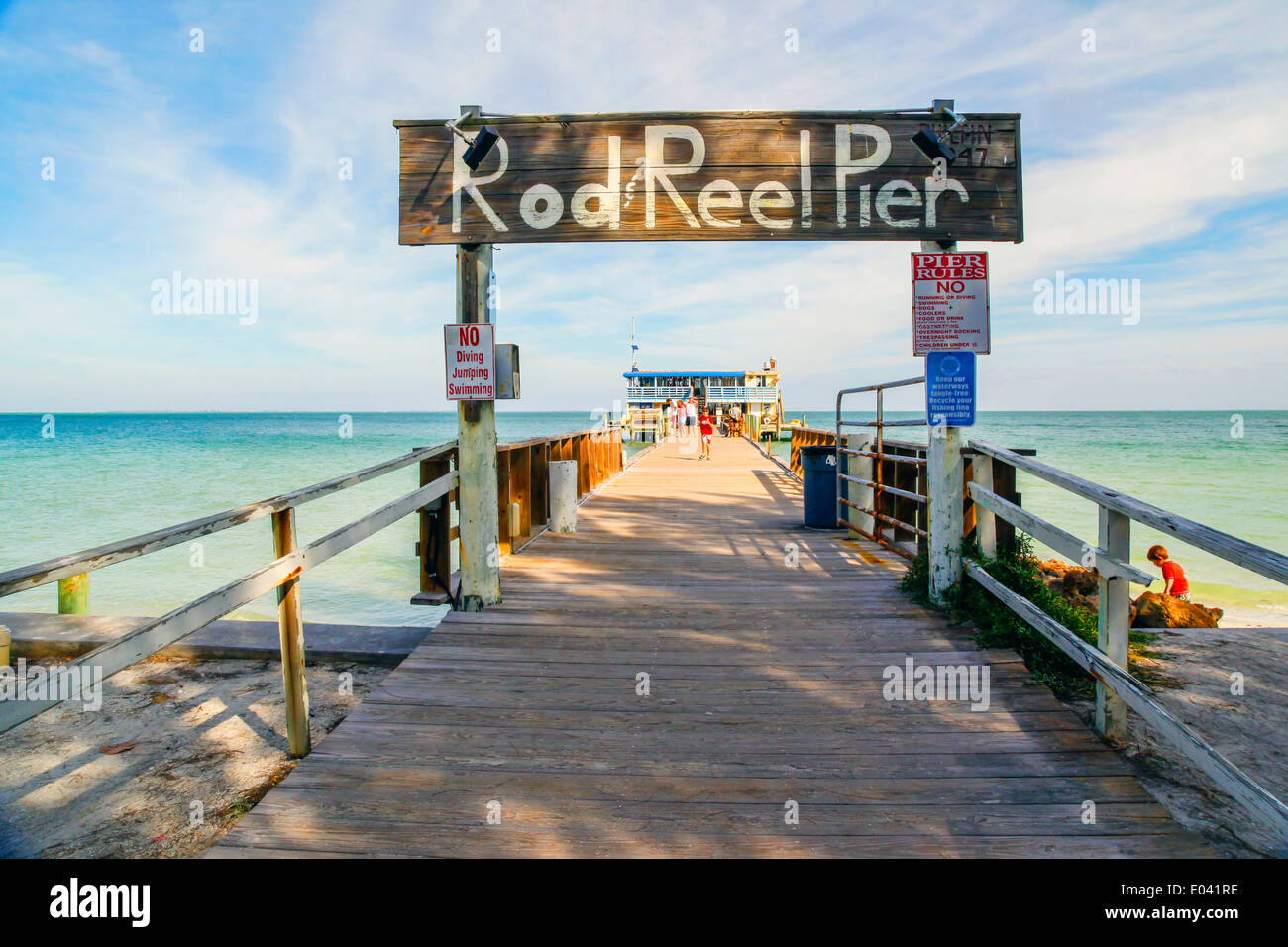 The Rod & Reel Pier on Anna Maria Island, FL surrounded by the Gulf of  Mexico Stock Photo - Alamy