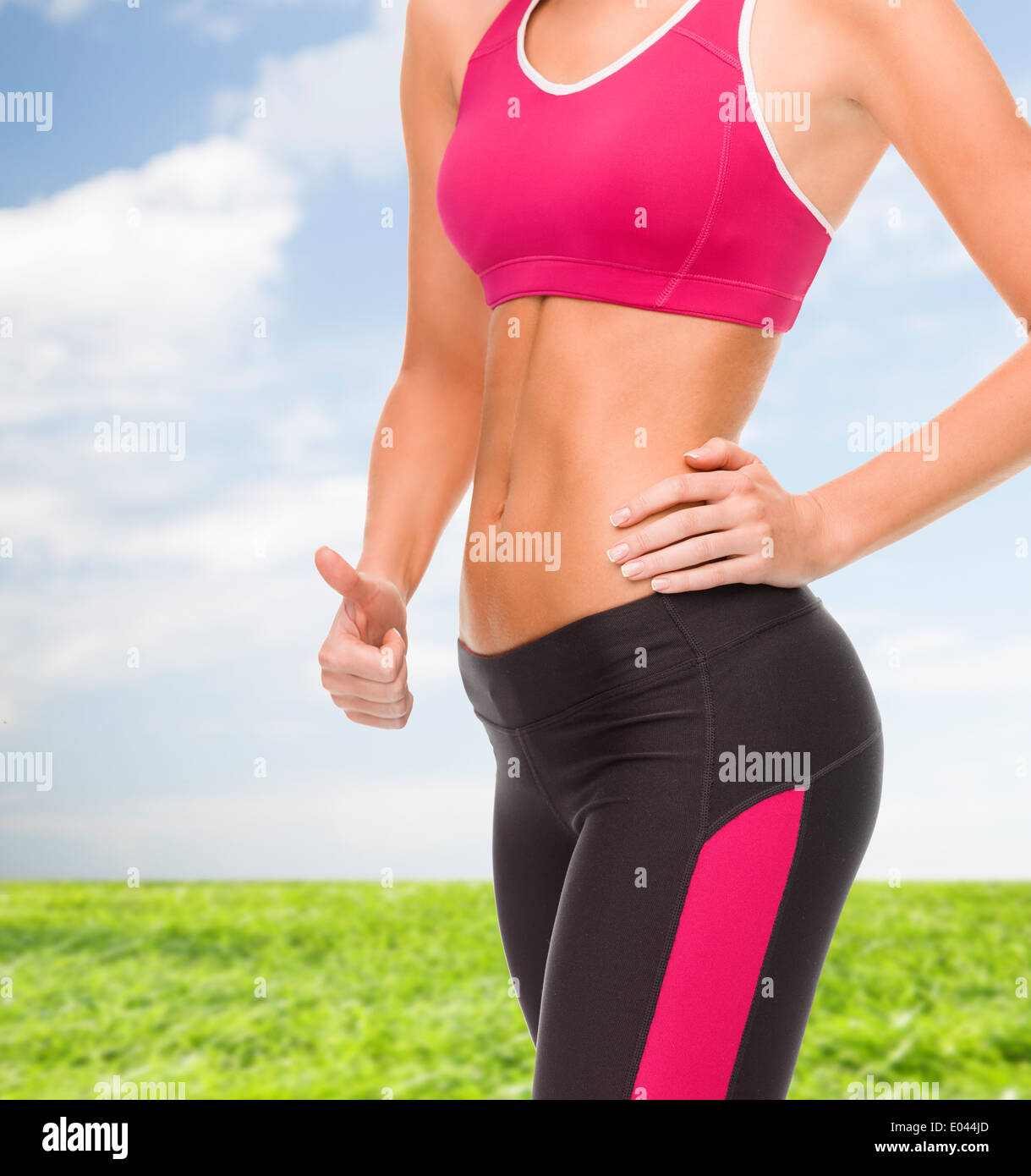 Sports bra abs hi-res stock photography and images - Alamy