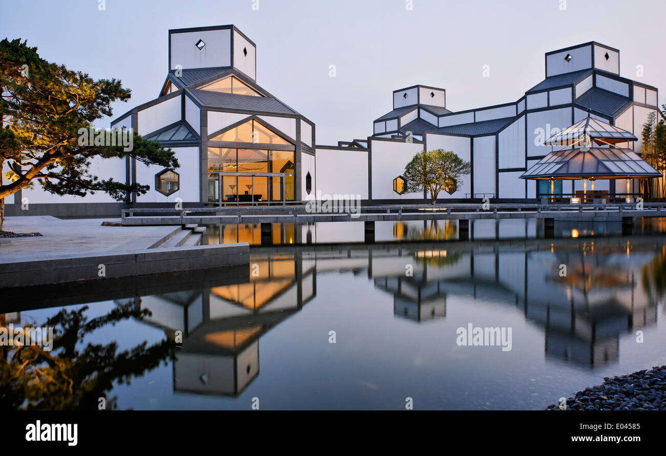 Suzhou Museum, designed by architect I.M. Pei Stock Photo - Alamy