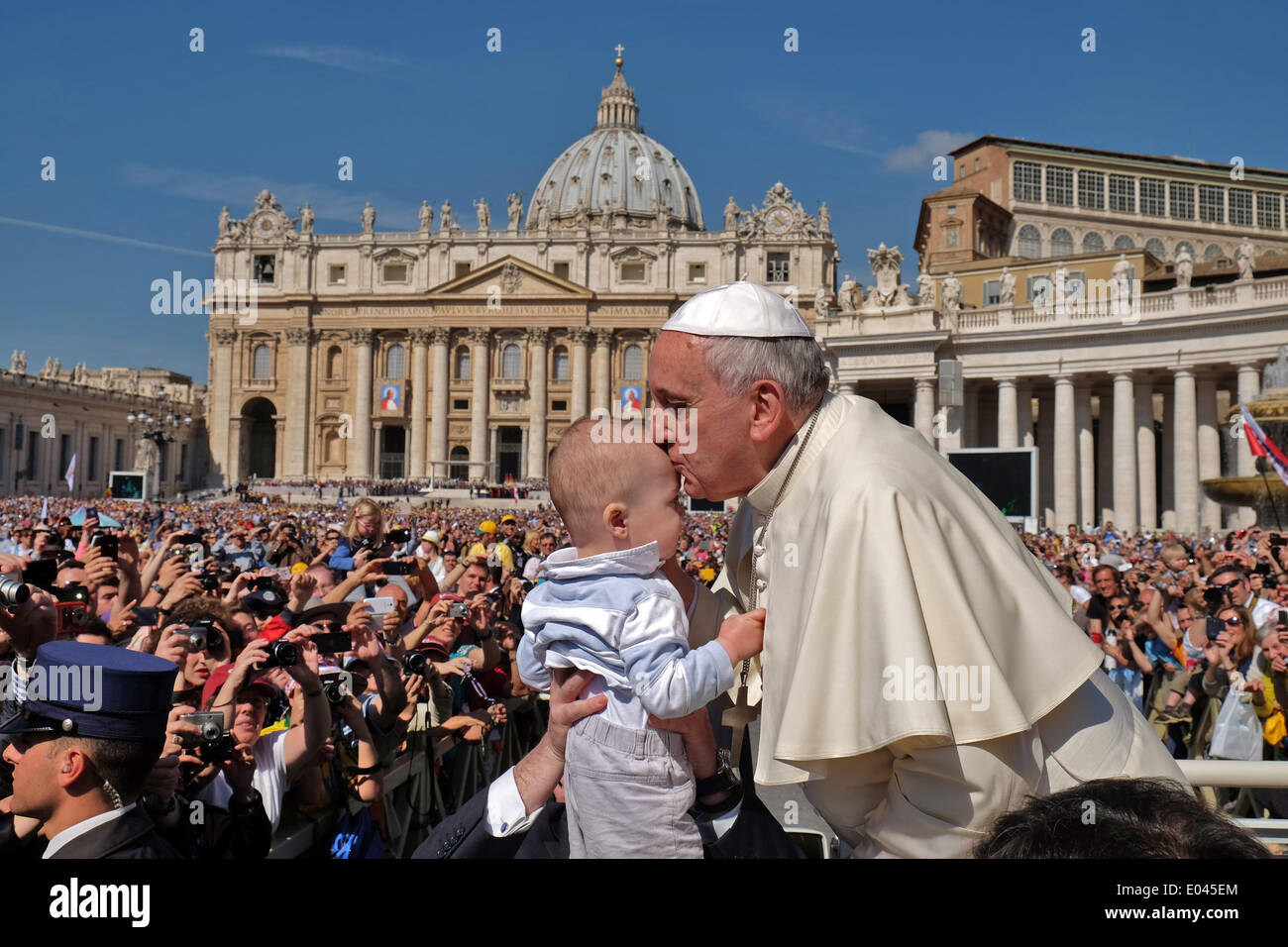 Pope Francis - General Audience of 30 April 2014 Stock Photo