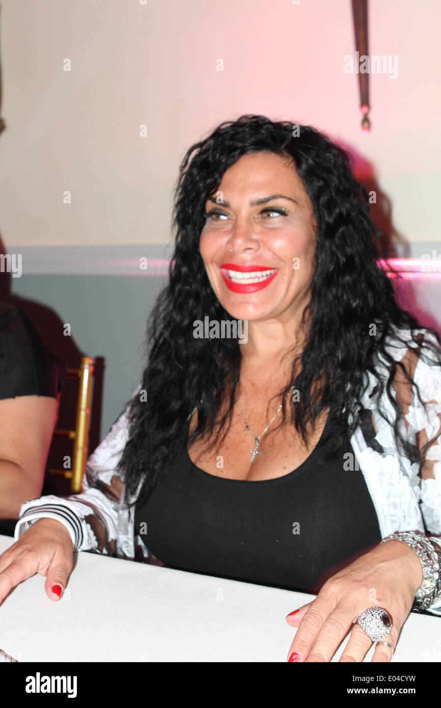 Renee graziano hi-res stock photography and images - Alamy