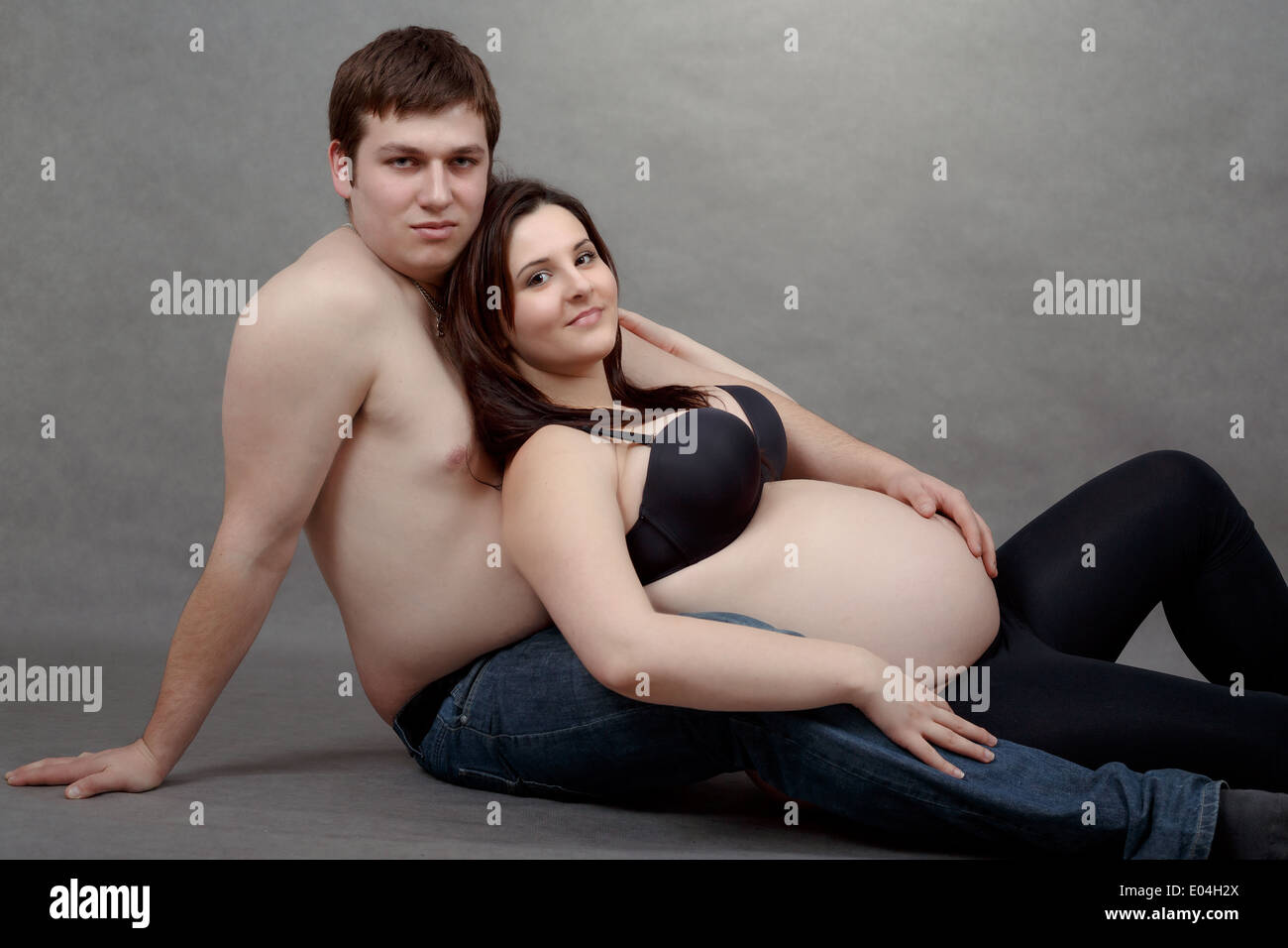 Loving happy couple, pregnant woman in love with her husband, romantic scene  Stock Photo - Alamy