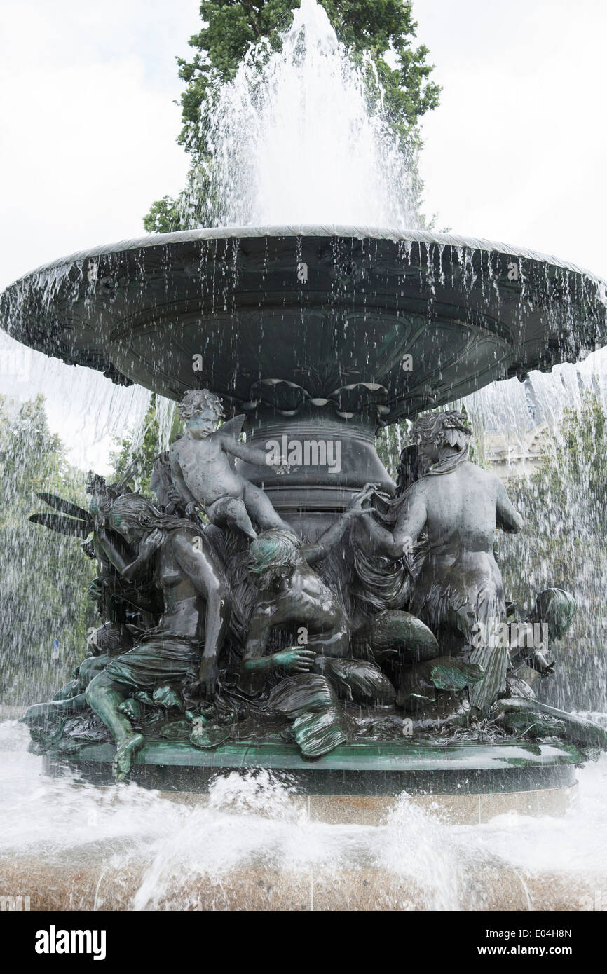 Silent Water Fountain by Diez (1894), Albert Square, Dresden, Saxony