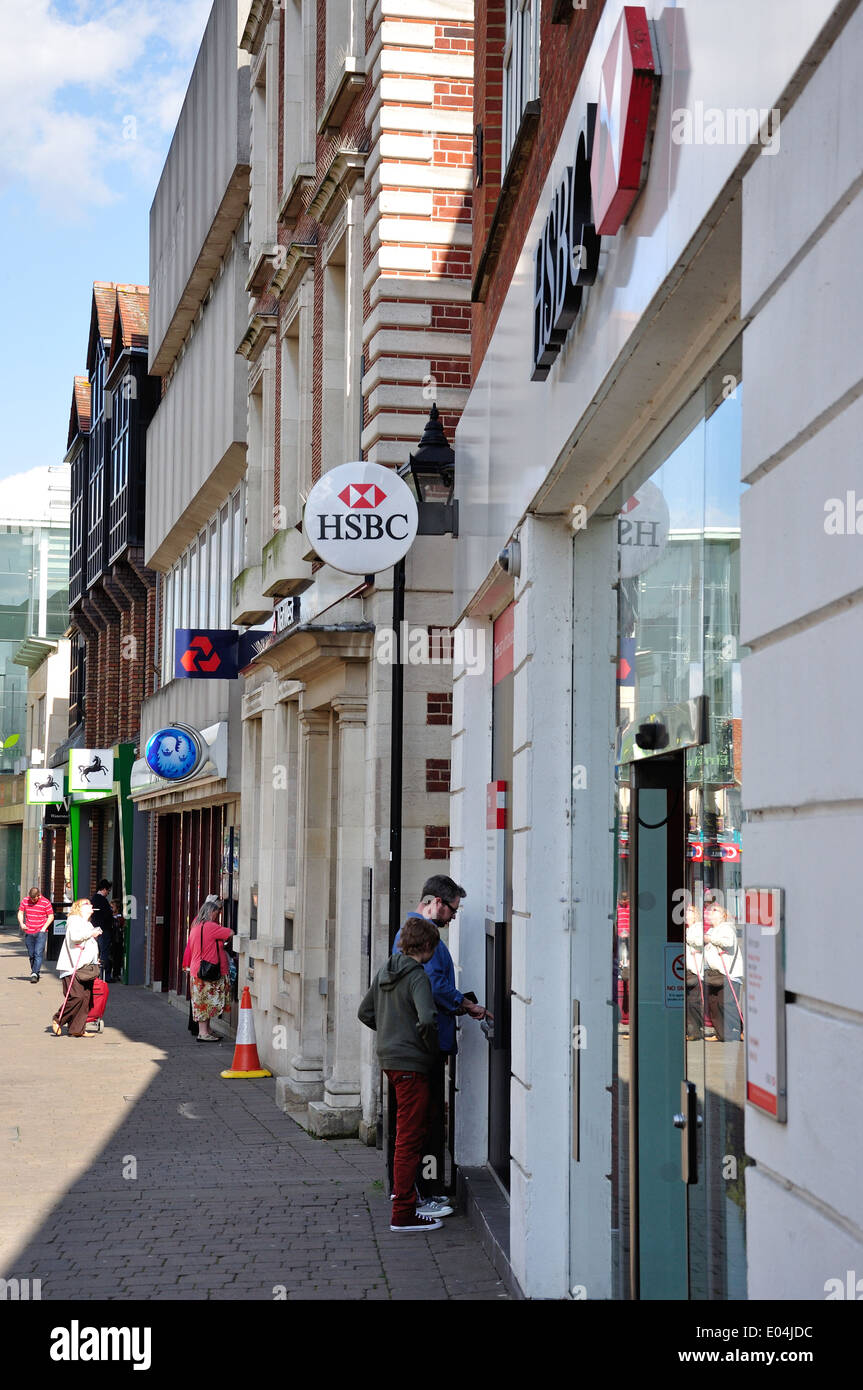 Retail high street hires stock photography and images Alamy
