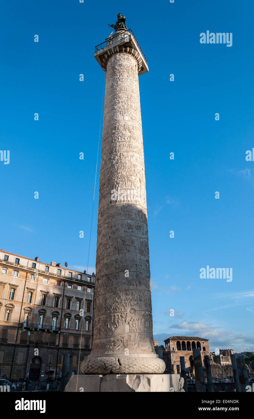 Column of trajan frieze hi-res stock photography and images - Alamy