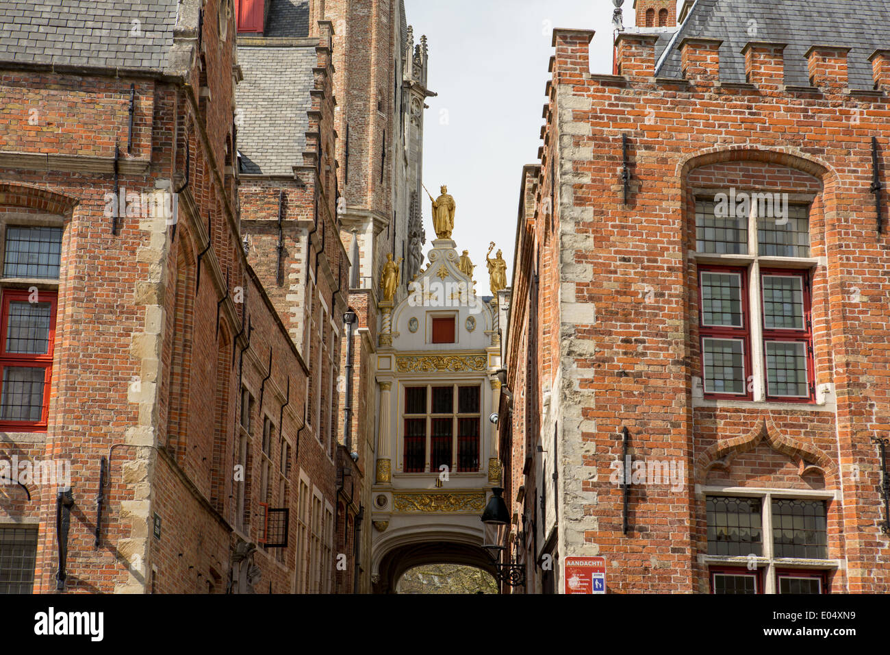 Blinde ezelstraat at the back of the gothic Stadhuis or city hall, Brugge Stock Photo