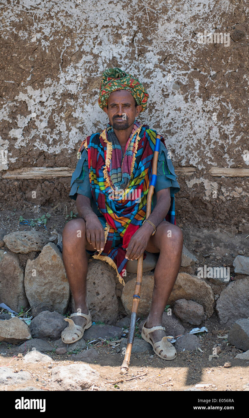 Katta ayol teshigining fotosurati
