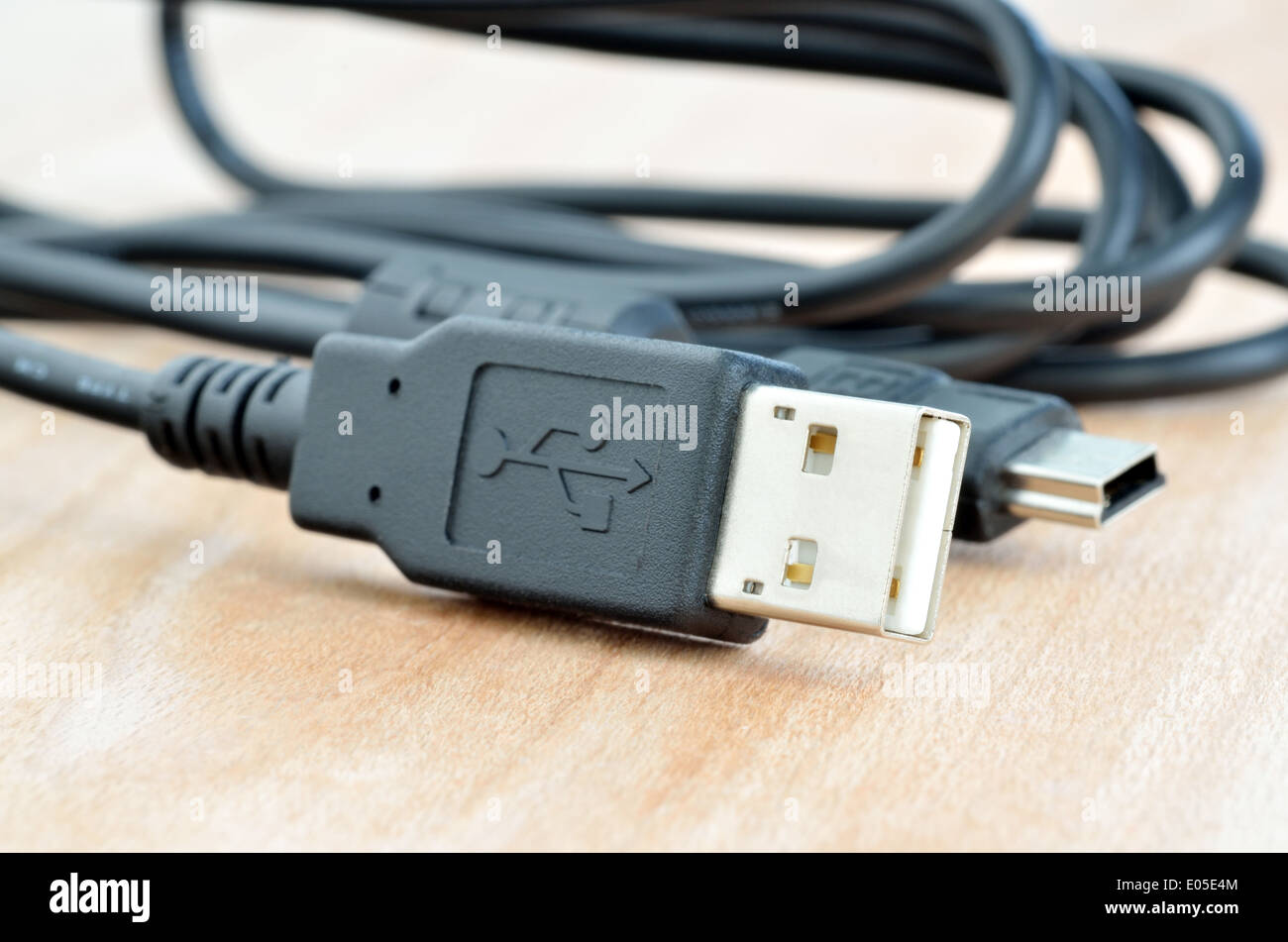 Usb request. Usb следующего поколения. usb-if. usb implementers forum. usb tuf detective..