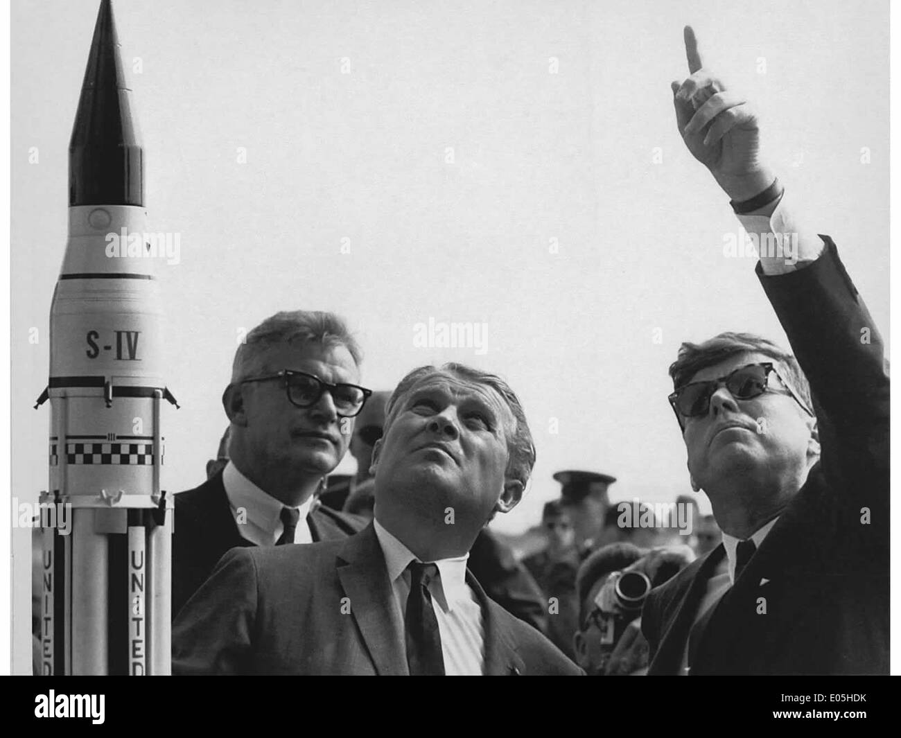 NASA Deputy Administrator Robert Seamans, von Braun and President Kennedy at Cape Canaveral Stock Photo
