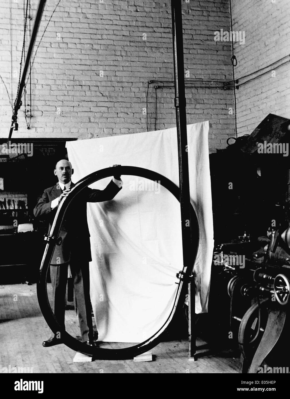 NASA’s Goddard Space Flight Center showcases its early rocketry research with a vacuum tube device developed by Robert H. Goddard. This invention contributed significantly to the development of modern rocketry. Stock Photo