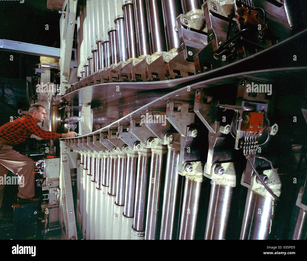 Nasa Windmill The 20-inch Supersonic Wind Tunnel at NASA's Langley Research Center is ...