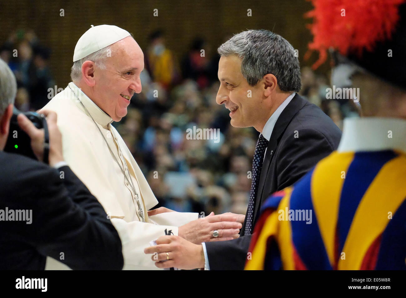 Vatican City. 3rd May 2014. Pope Francis Receiving the groups of Catholic Action in Paul VI Hall - May 3, 2014 Credit:  Realy Easy Star/Alamy Live News Stock Photo