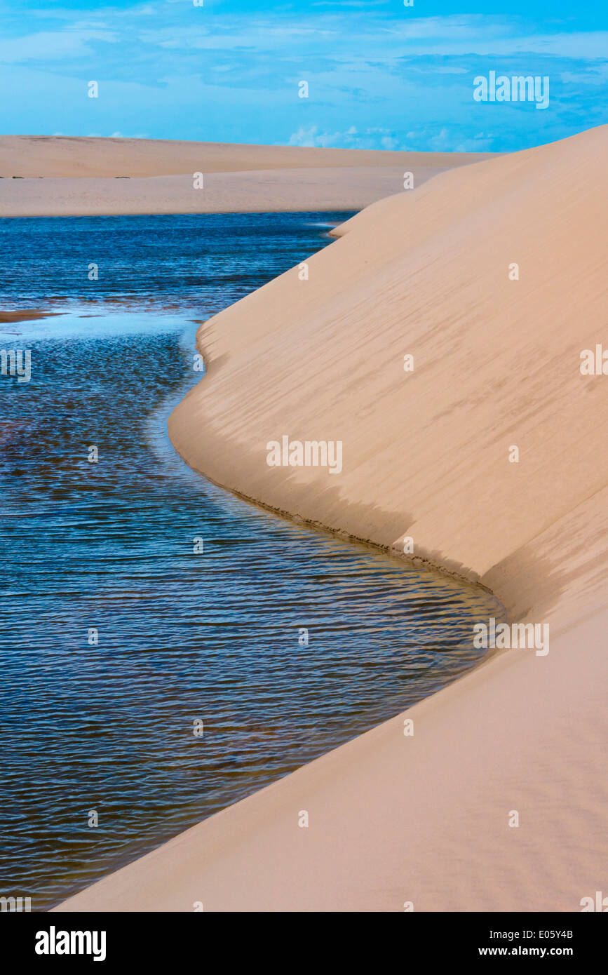 Sand dune and lagoon, Lencois Maranheinses National Park, Maranhao State, Brazil Stock Photo